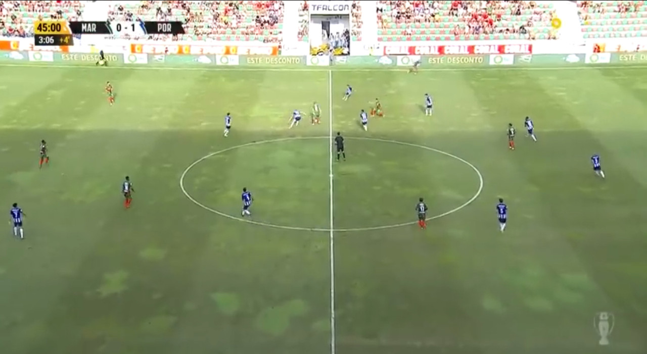 4DFBF8EC-69FF-437C-99D1-1F508E4D285E