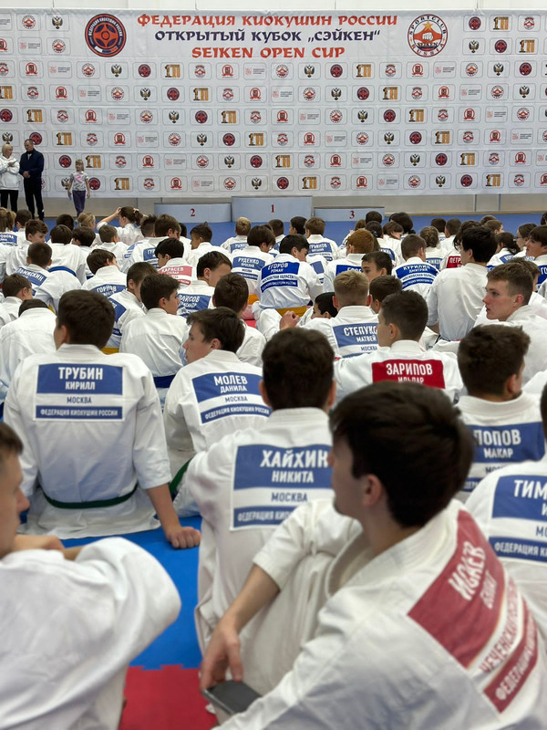 137533AD-3661-42A3-9D01-549A4B7B3F7A