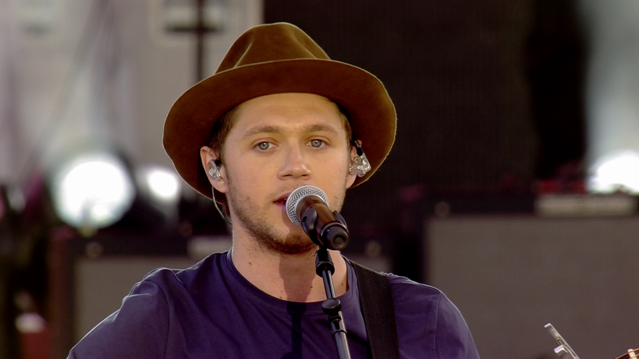 6.Niall Horan - Slow Hands.This Town(One Love Ma