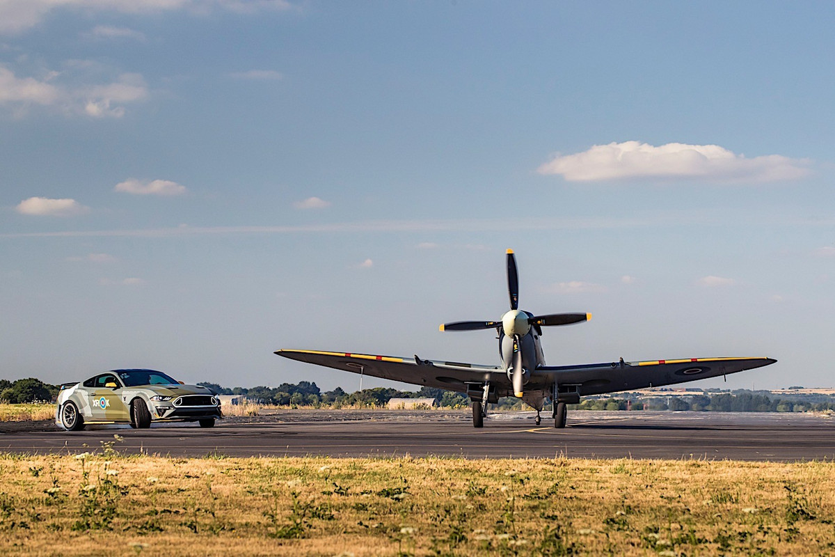 Ford Mustang GT Eagle Squadron  (32)