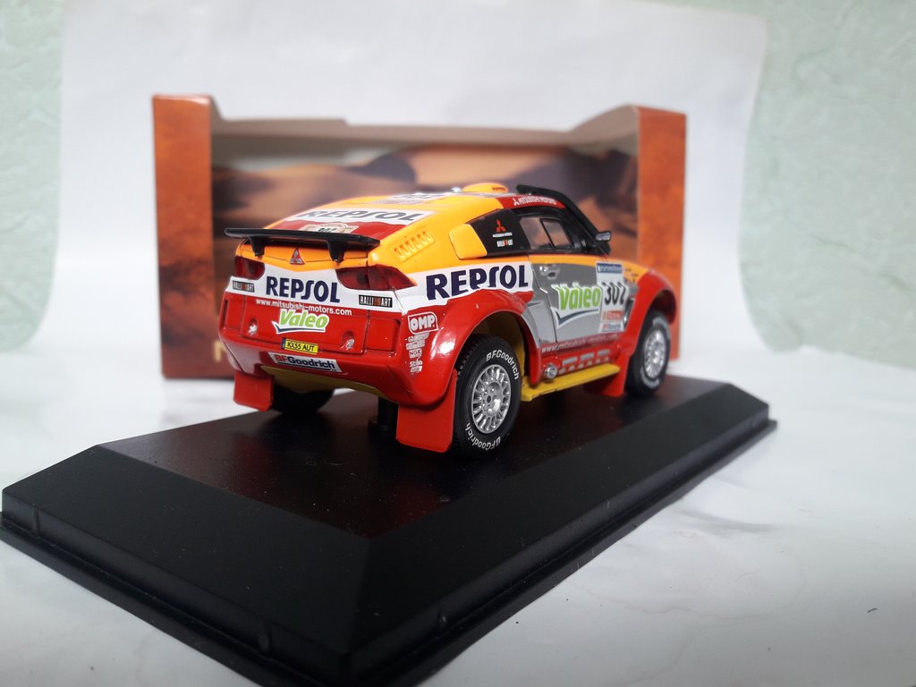 Mitsubishi pajero dakar 2006 (5)