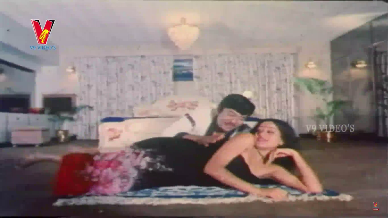 vlcsnap-2025-08-09-22h01m55s394