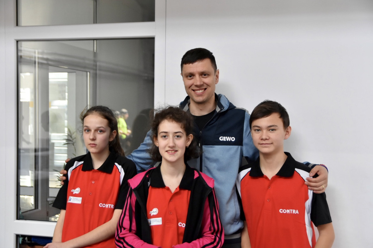 56511752-1A4B-4F29-B923-CF42192C8DAC