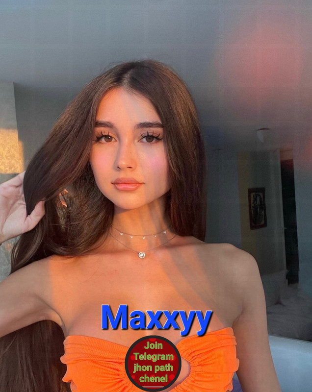 💢Maxxyy💢Beautiful teenager spreads charm