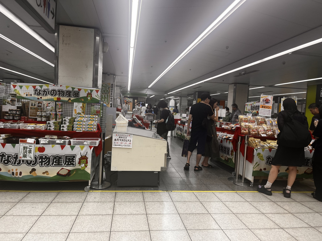 A60332D0-97D1-47FC-99AF-6D04FC294C5B