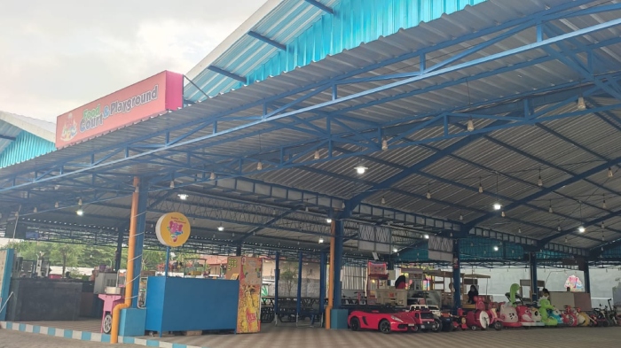 Gading Kuning Playground, sarana rekreasi keluarga di Lamongan yang dekat sejumlah hotel dan tempat sewa mobil.