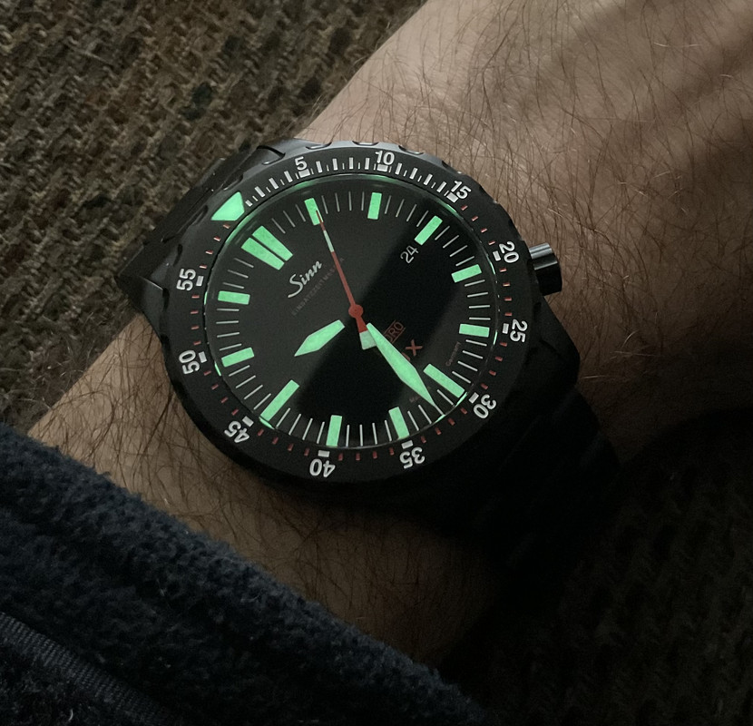 AC53E9D9-60E4-43F1-8FBB-15F74CB1D999