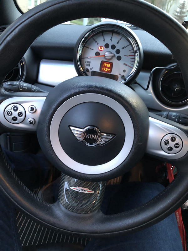 71D979F1-B704-4184-83DC-BE4A49CA5859