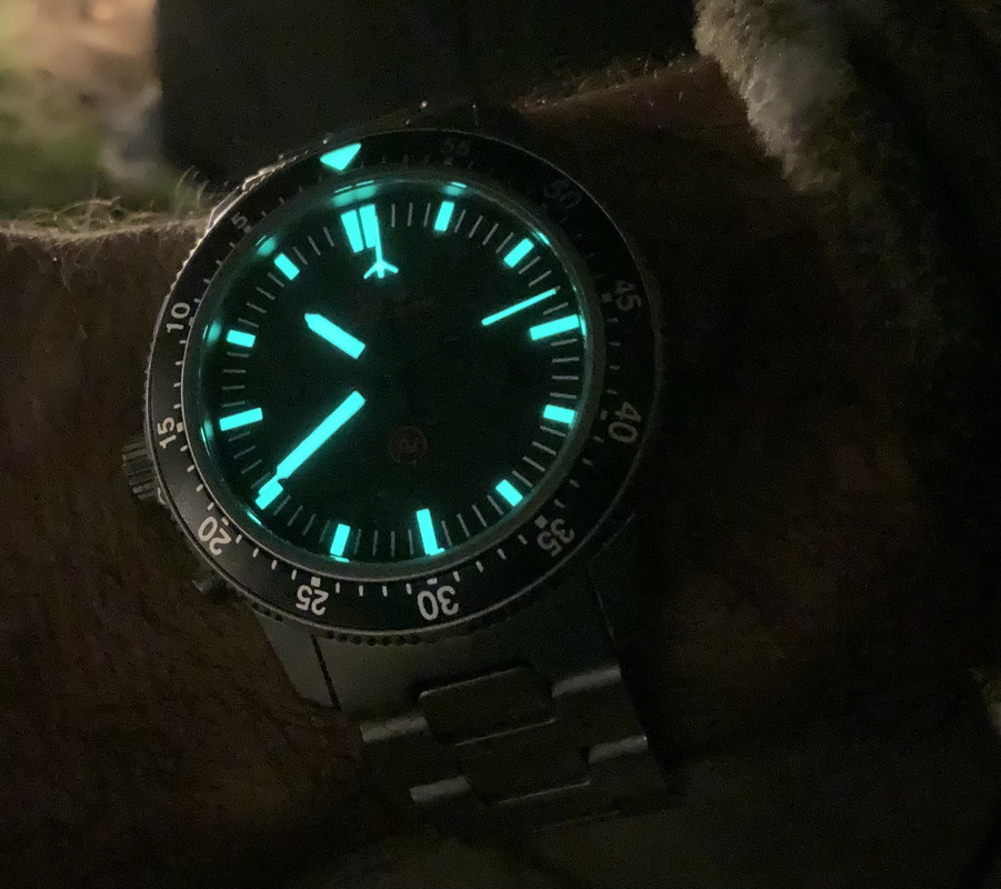 B1661AD6-FD35-4B38-B6FE-D8A1A81FE0F9