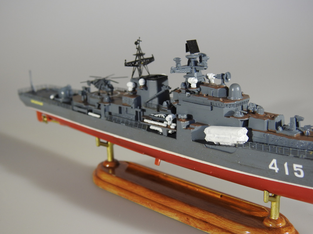 Russian Sovremenny Class Destroyer, 1/700 Dragon -klar DSCN3817