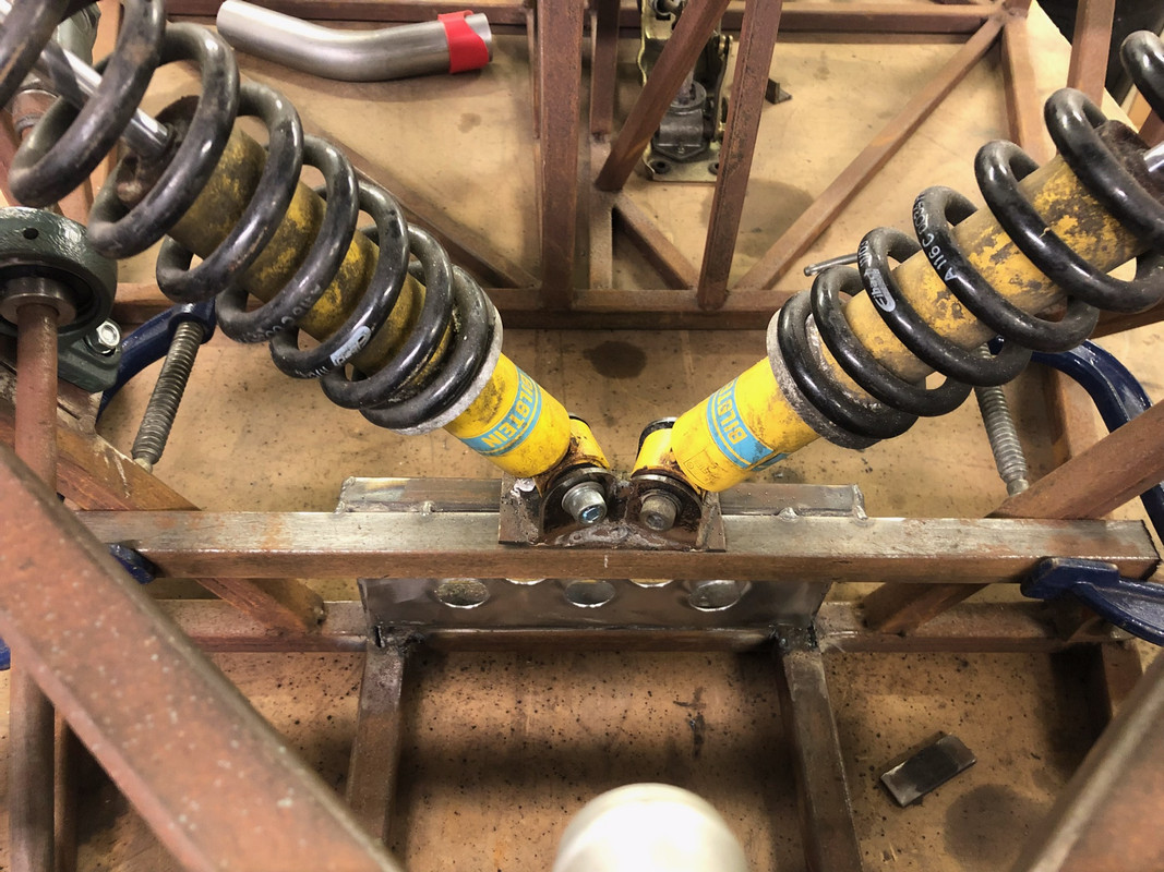 509270FF-AF13-4FFA-9AC3-64E9421F06E3