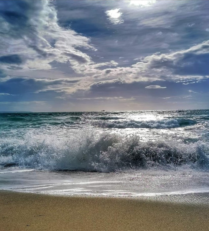 Η ΜΑΓΕΙΑ ΤΗΣ ΘΑΛΑΣΣΑΣ....