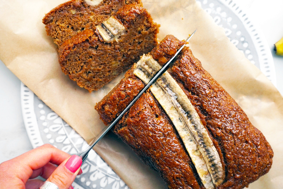 Easy Vegan Banana Bread Recipe