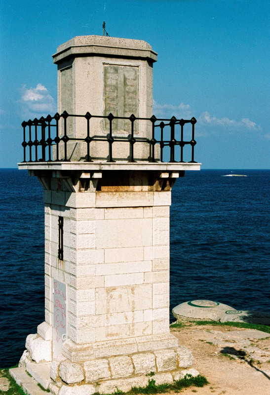 kr9993.jpg