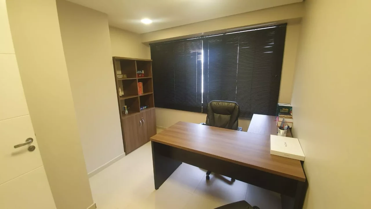 Escritório 4