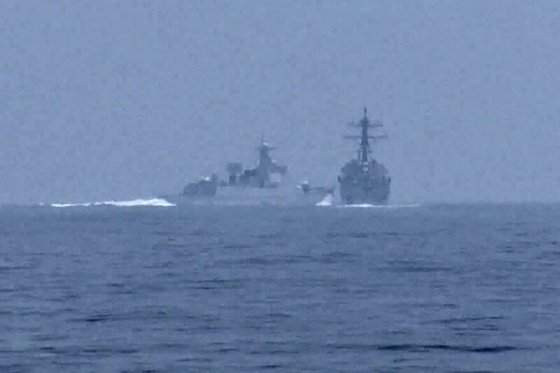 China-USA-Taiwan-Strait-02.jpg