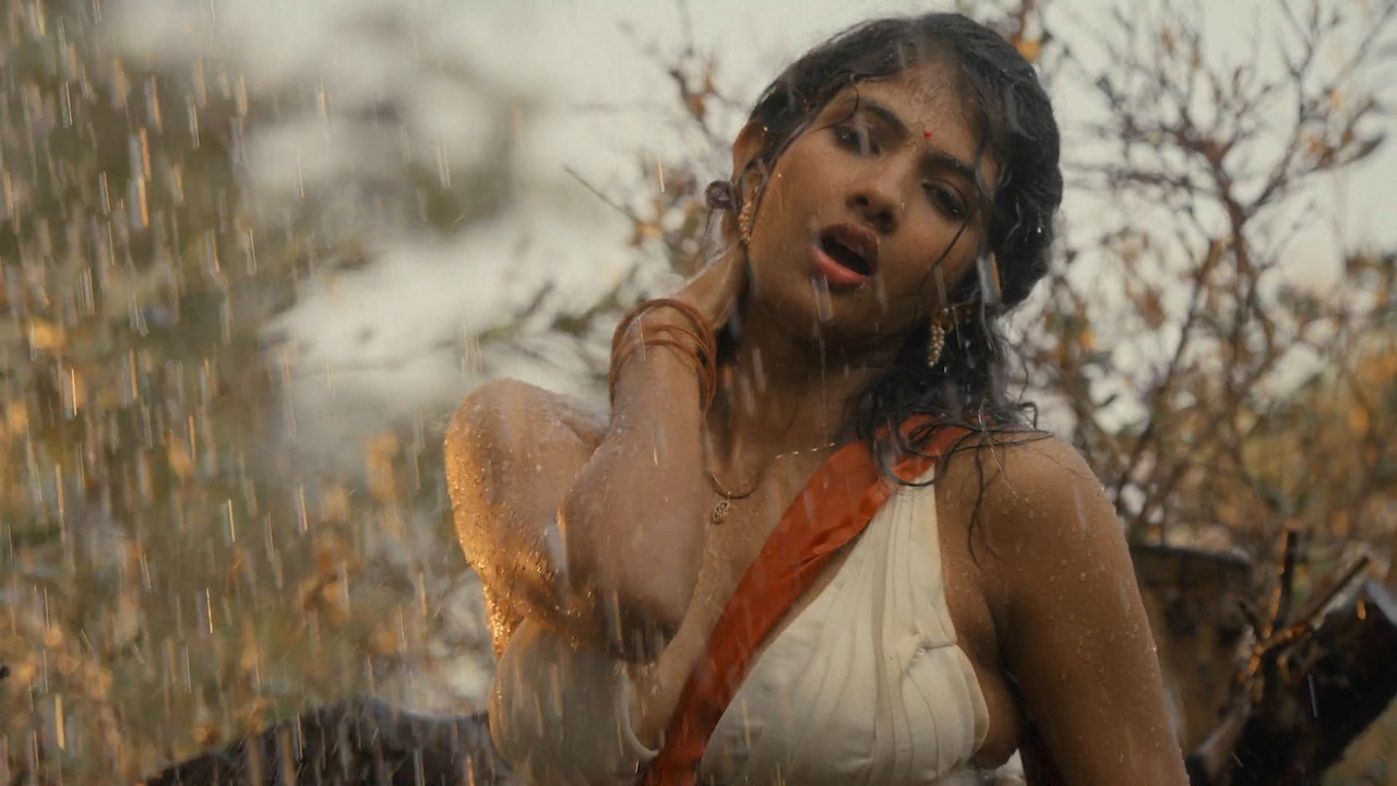 [Image: Aaradhya-Devi-Hot-and-Sexy-Wet-Photoshoo...31-030.jpg]