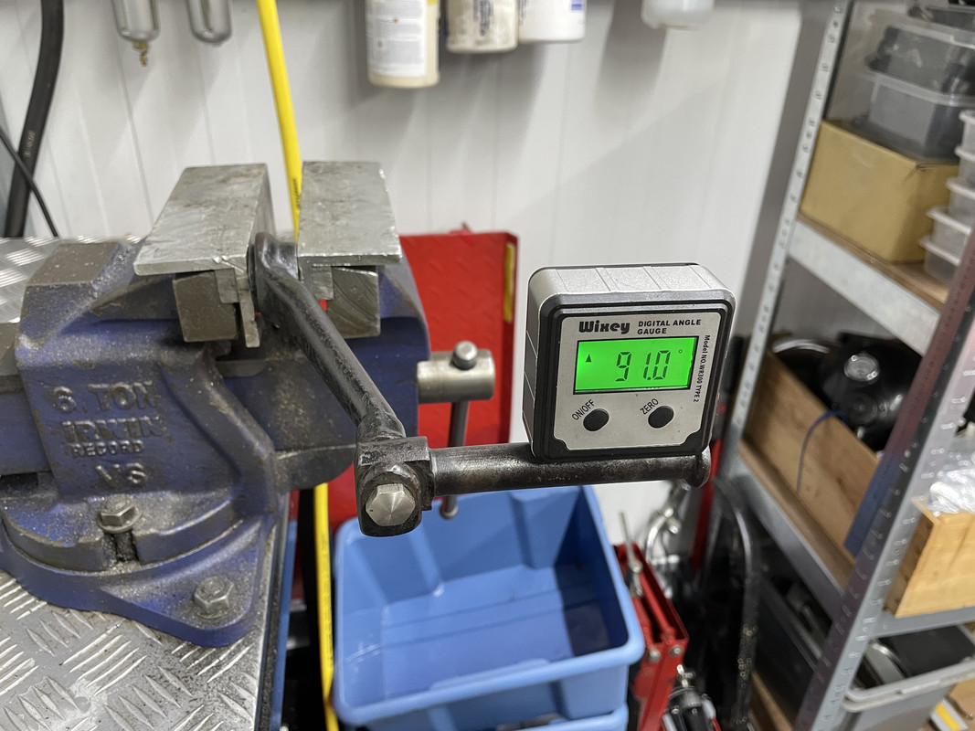 94E83387-B793-482A-A939-4AAD7F1BACB5