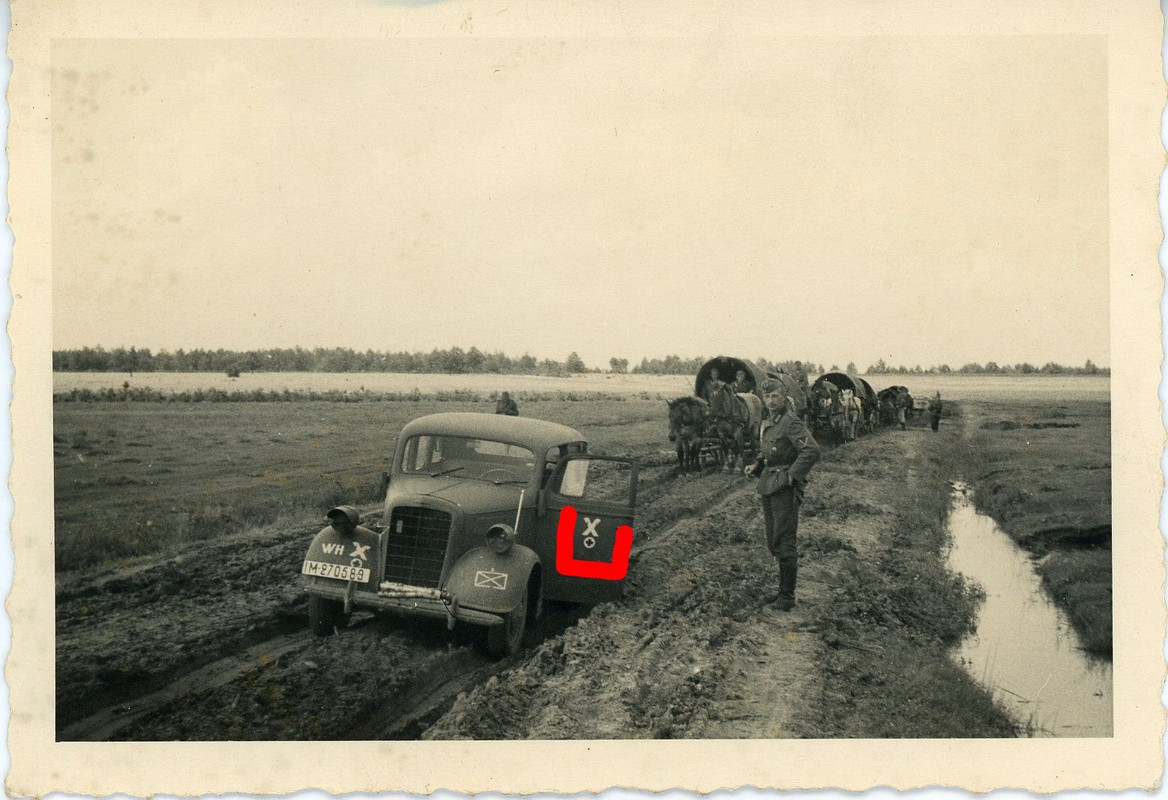 Russland PKW Auto Kübelwagen Wappen 216. Infante