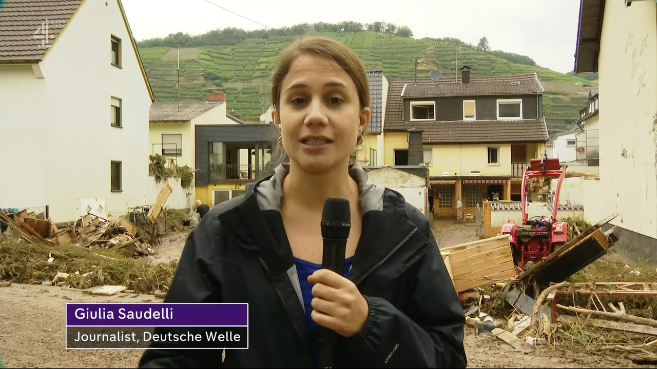 Channel 4 News_20210716_19301955.ts_snapshot_07.08.419