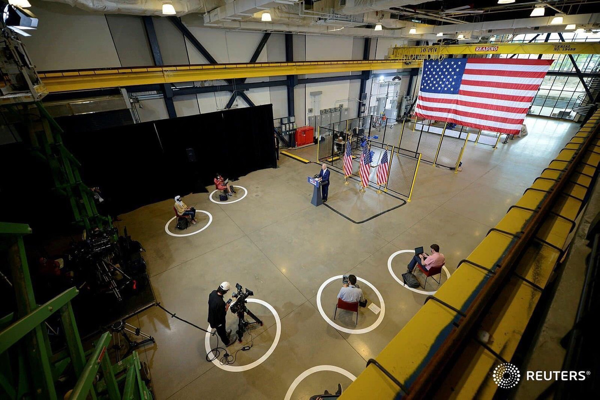 A5D9B5D9-389B-4DF4-945C-EBD25E5488B8