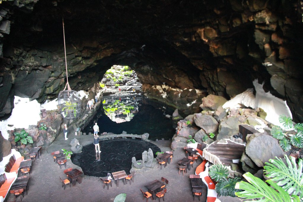 Lanzarote: pisar la Luna sin dejar La Tierra - Blogs de España - JAMEOS, CUEVA DE LOS VERDES Y LA GRACIOSA: la isla sin asfalto (2)