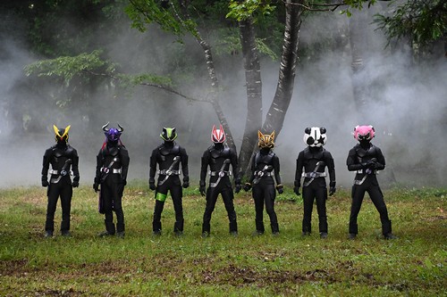 Kamen Rider Geats Episode 2 Subtitle Indonesia