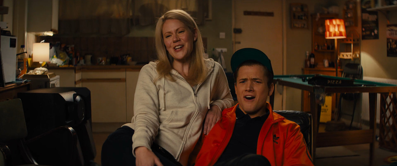 Kingsman: The Golden Circle 2017 BluRay [Hindi + Tamil + Telugu + English] 480p 720p 1080p ESub Screenshot