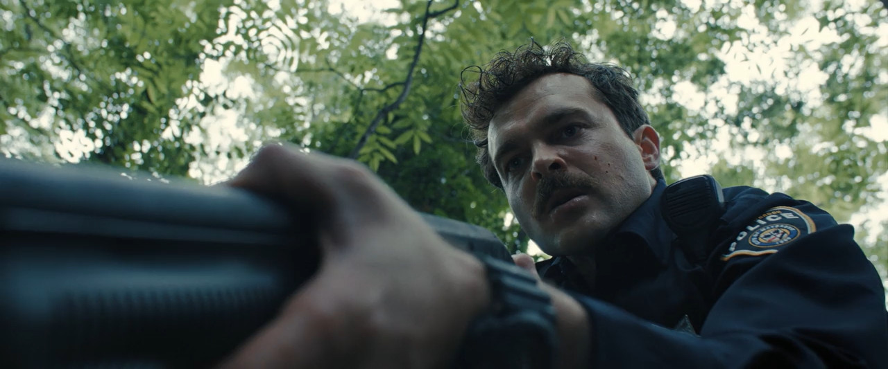 Weapons 2025 WebRip [English] 480p 720p ESub Screenshot