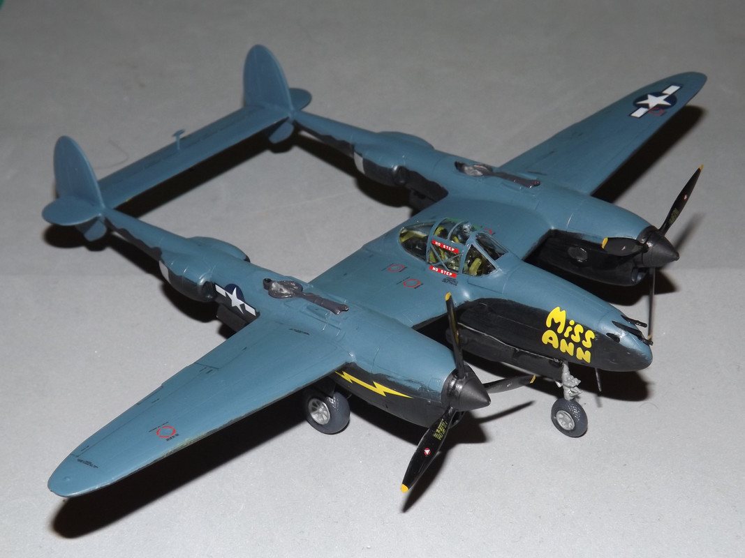 Italeri_P38J-Lightning-FS