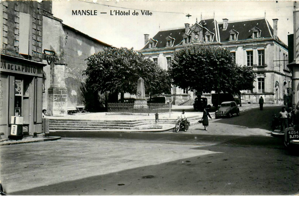 Place de l' hôtel de ville