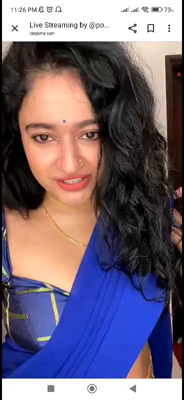 [Image: Poonam-Bajwa-Blue-Saree-Live-mp4-0011.jpg]