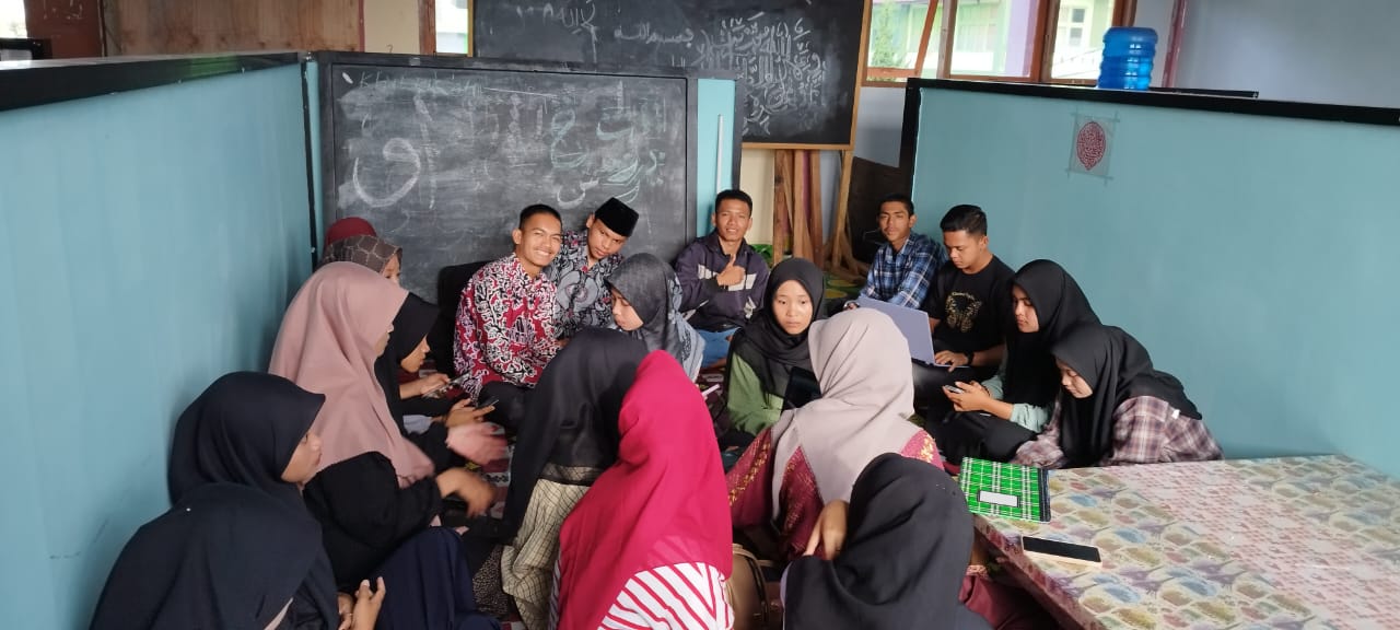 Dokumentasi Mentoring Perdana Bidang Multimedia