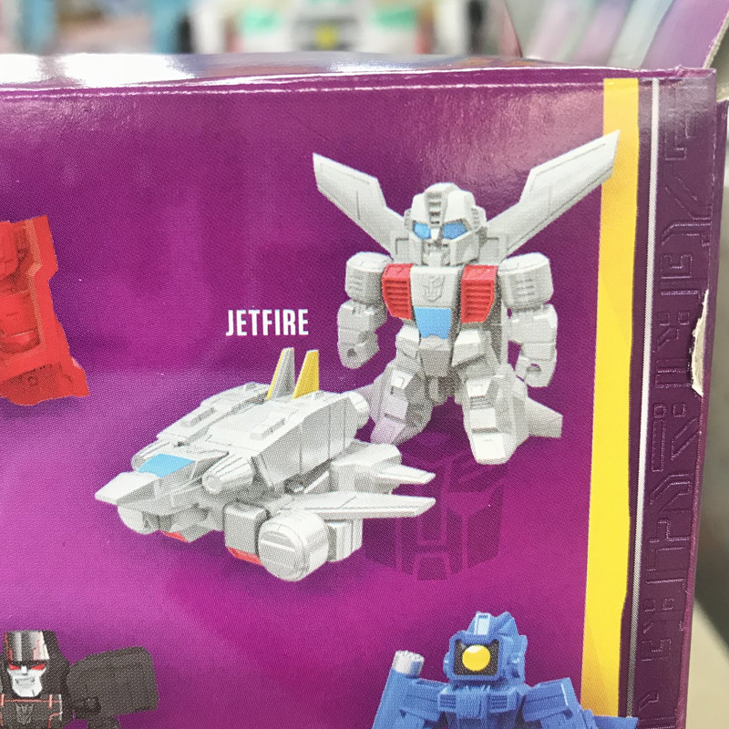 38-Transformers-Cyberverse-Tiny-Turbo-Changers-Series-3