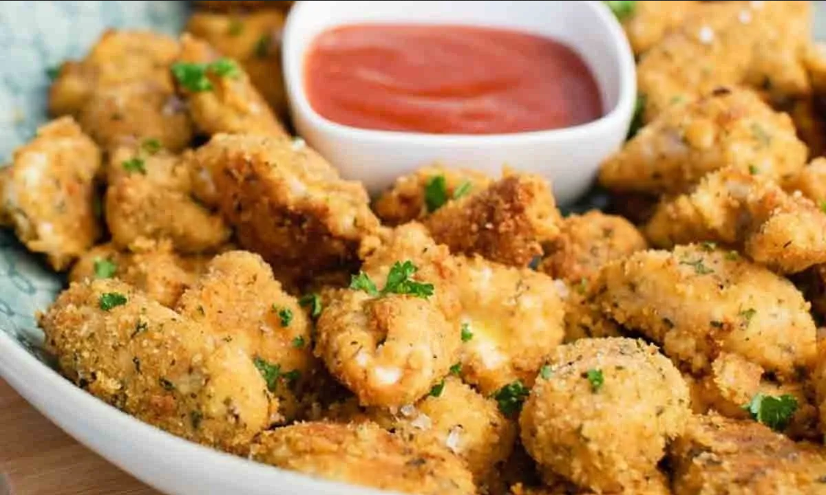 ¿Buscas una cena ligera y nutritiva? Haz unos nuggets de pollo con espinacas