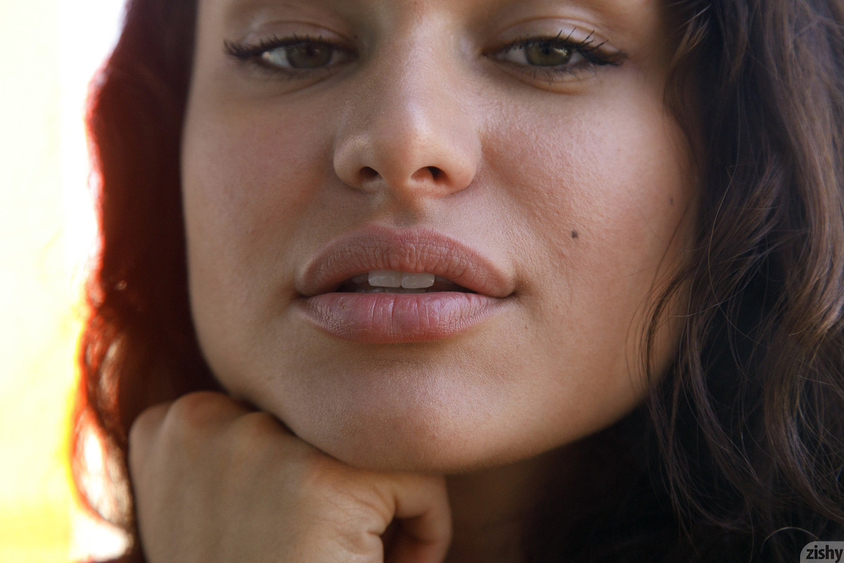 full_026_4235133147111039