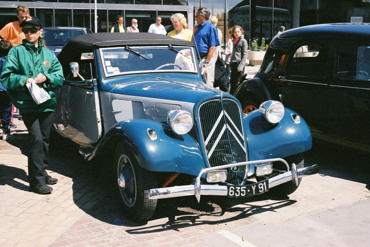 F1010009