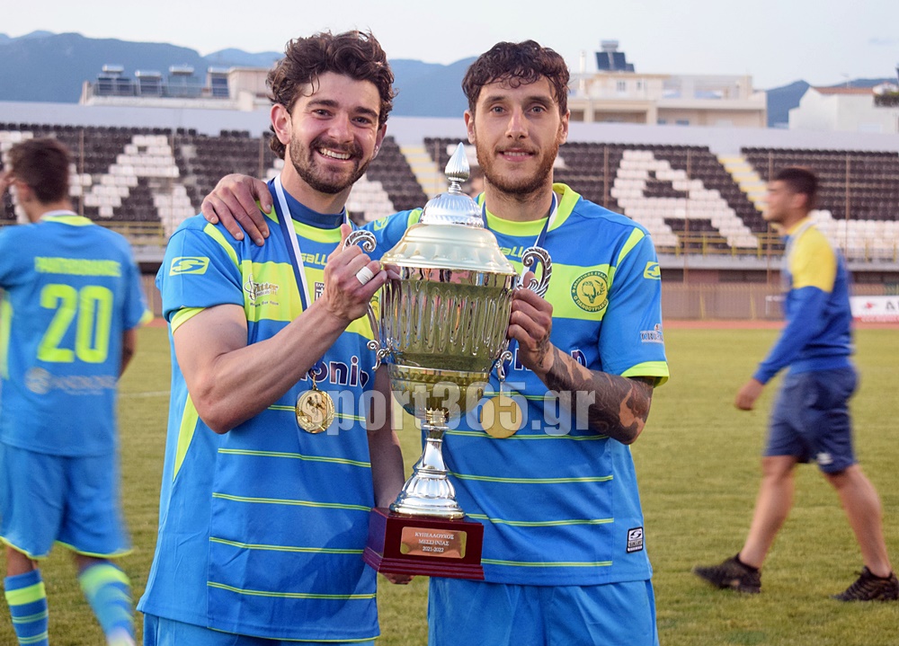 , &Tau;&epsilon;&lambda;&iota;&kappa;ό&sigmaf; &Kappa;&upsilon;&pi;έ&lambda;&lambda;&omicron;&upsilon; &Mu;&epsilon;&sigma;&sigma;&eta;&nu;ί&alpha;&sigmaf;: &Phi;&omega;&tau;&omicron;&rho;&epsilon;&pi;&omicron;&rho;&tau;ά&zeta; &alpha;&pi;&omicron; &tau;&eta;&nu; &Pi;&alpha;&rho;&alpha;&lambda;ί&alpha;