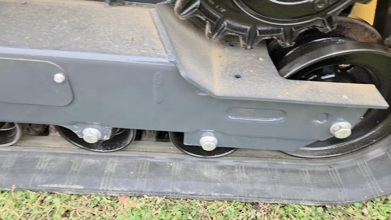 Vehicle thumbnail 12