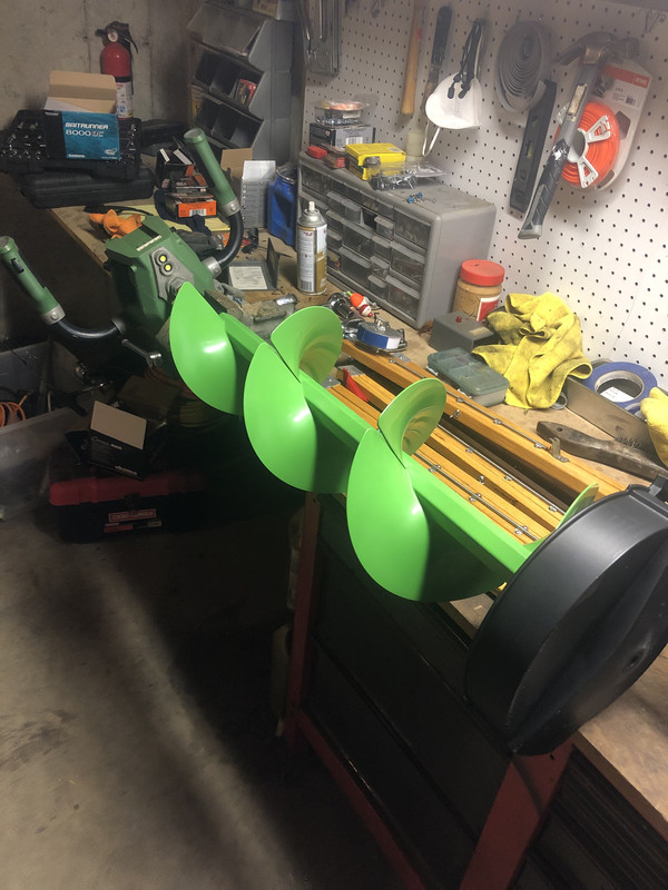 EC34C8D4-79ED-4E81-9BE5-8794E21FDB09