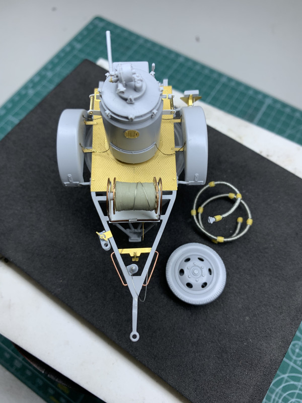 C68B139B-3789-4052-BC7C-F5D99197D32C