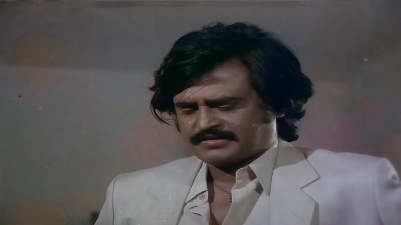 Naan Sigappu Manithan 1985 WebRip [Tamil] 480p, 720p ESub Screenshot
