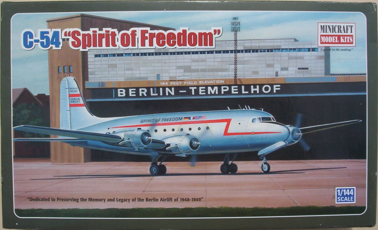 Minicraft 144 14523 C-54 'Spirit of Freedom'