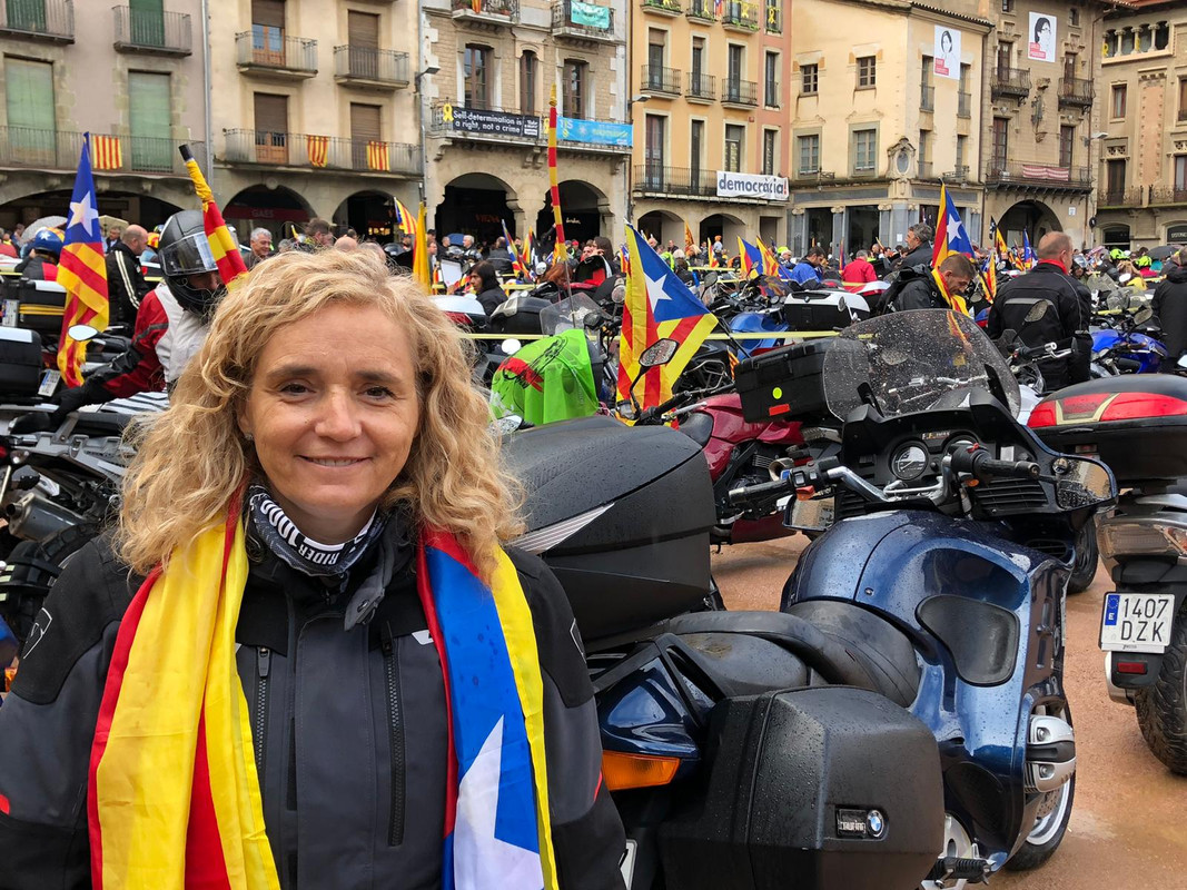 64A9325E-CA19-4ED6-A3E6-C74B5BA8DA71