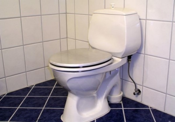 Как выбрать и установить унитаз во время ремонта туалета.