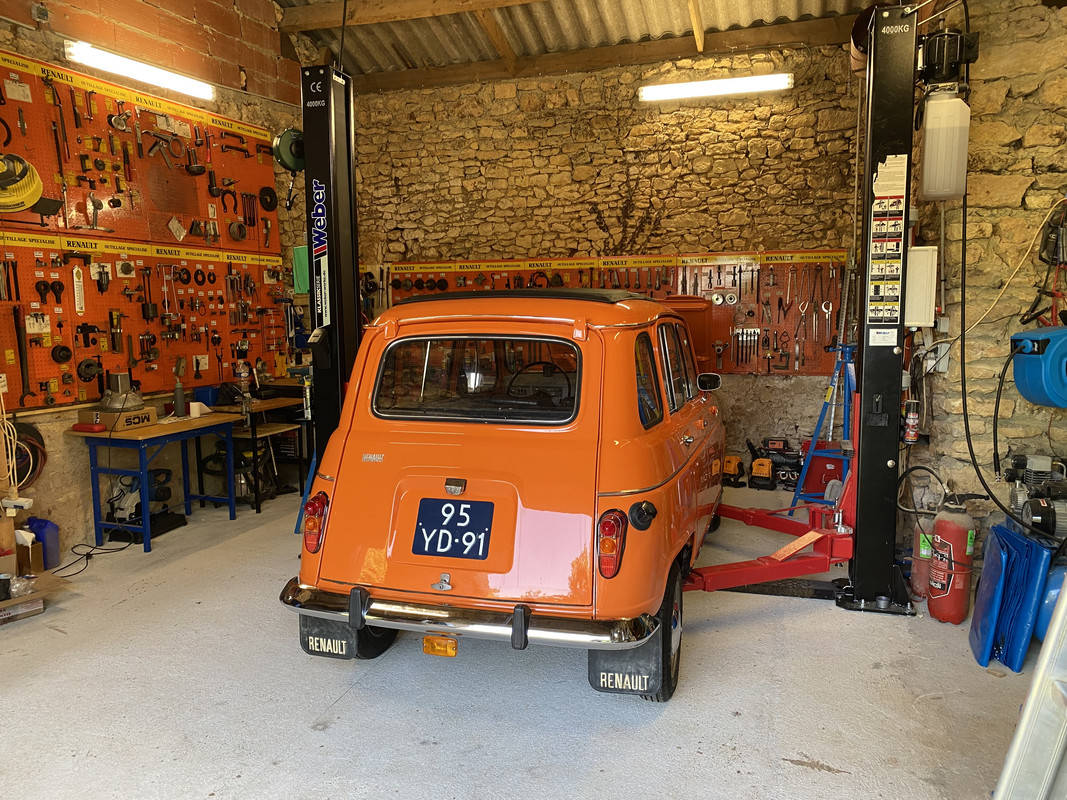 A87B9EC2-949E-49B7-B42B-F114278EBC68