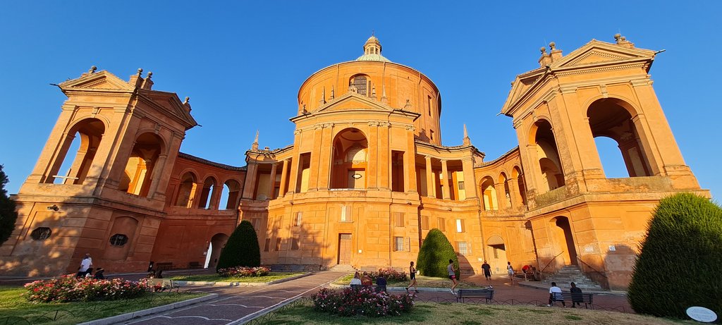 La Toscana 2022: entre termas y cipreses - Blogs de Italia - Bolonia: no solo Pisa tiene torres inclinadas (8)