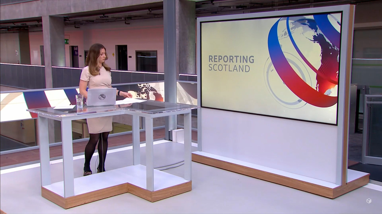 04.07 - 13.20.01 - BBC London News. The latest stories from the BBC L....ts_snapshot_05.13.116