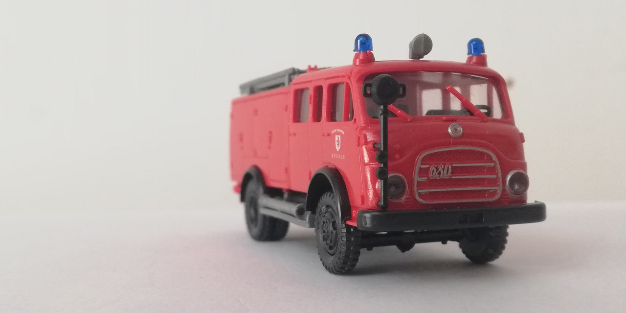 Mach (750)