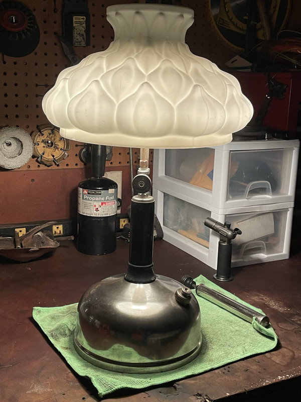 5B29B12C-4890-4427-85E9-44E10E134920